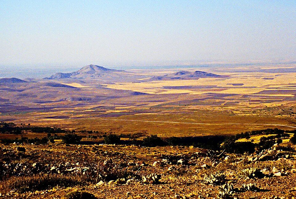 Madenşehir'den kuzeye, Çumra Ovası'na bakış