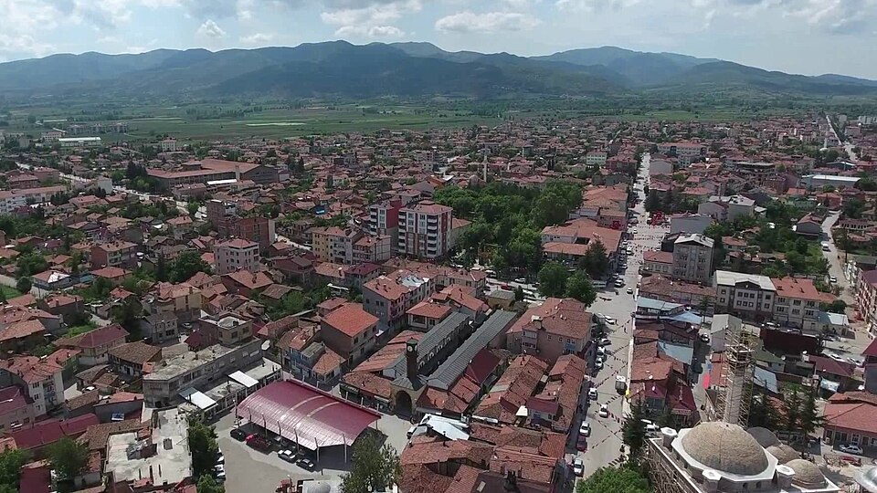 Gümüşhacıköy ilçe merkezinin havadan görünümü