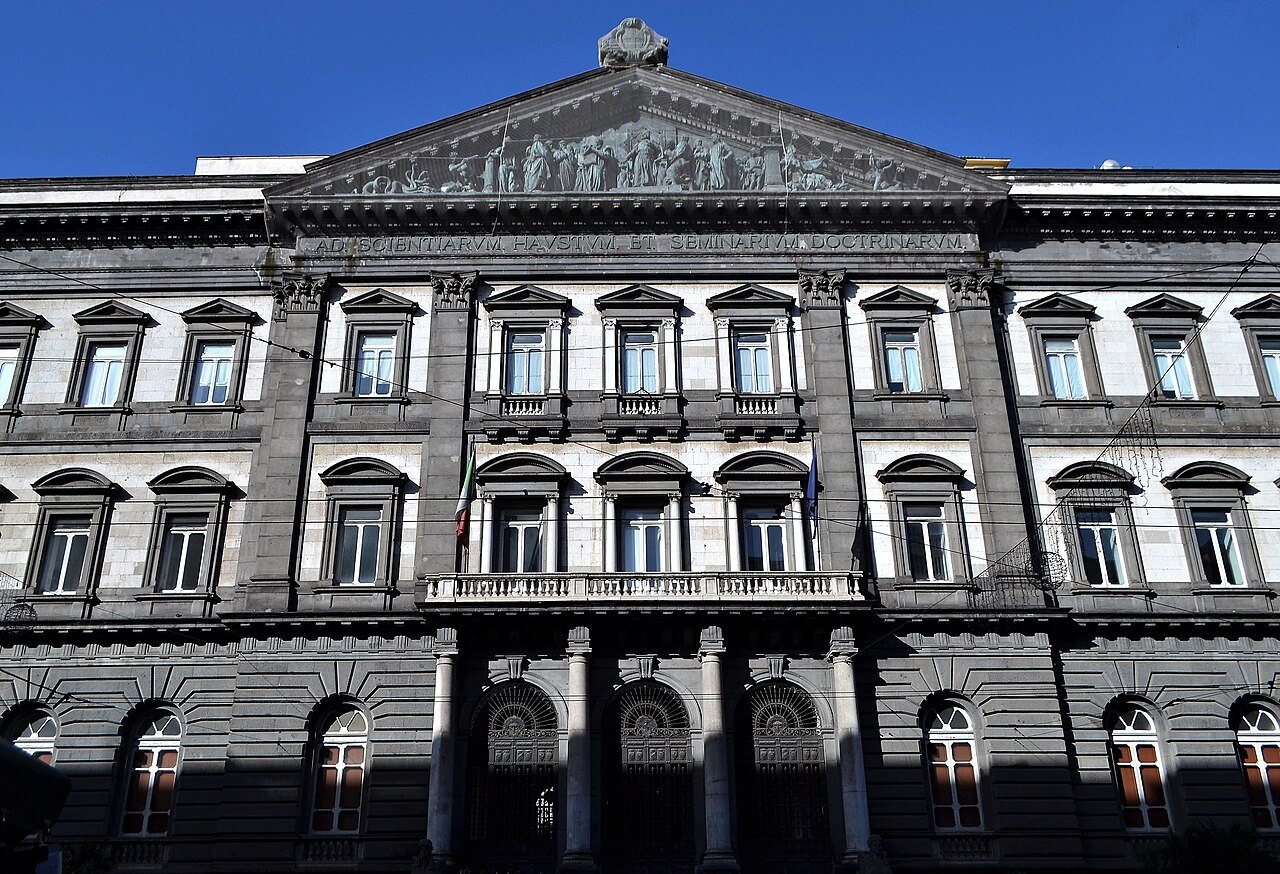 Napoli Federico II Üniversitesi binası