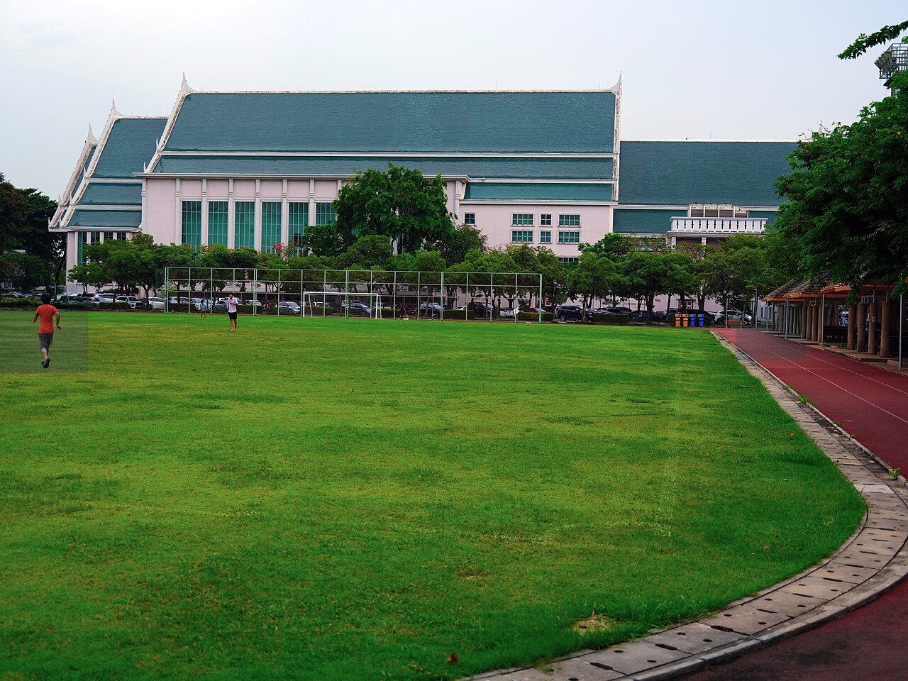 Thammasat Üniversitesi Tha Phra Chan yerleşkesi